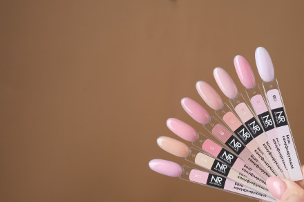 NAIL REPUBLIC   База камуфлирующая   Base COVER   #05   15мл